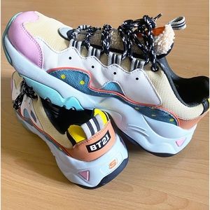 Skechers D Lites 3.0-Planet BT21 Multi-Color Casual Shoes